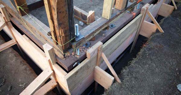 Kolom Rumah 2 Lantai