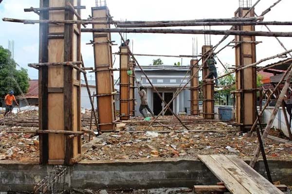 Konstruksi Rumah Dua Lantai