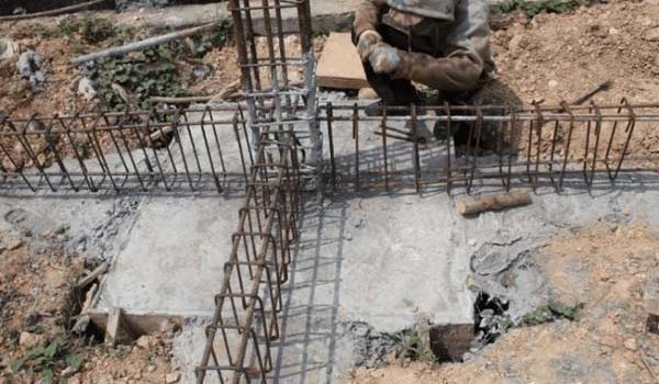 konstruksi bangunan 2 lantai